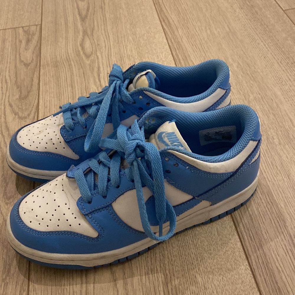 Nike dunks - Picture 2 of 3